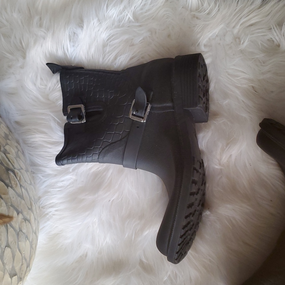 Sam Edelman keigan moto style rubber rain boots size 8.5 - Picture 4 of 12